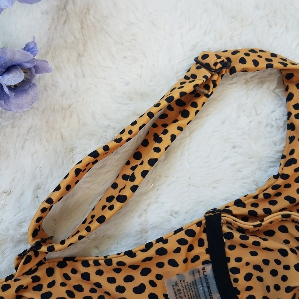 Blackbough Dotted Bikini Set - Picture 6 of 10